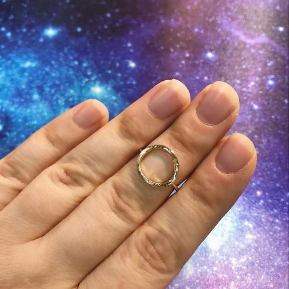 NEW!💙💎💛MODERN! MINIMALIST GOLDEN RING!💛💎💙6.5 - Picture 7 of 8